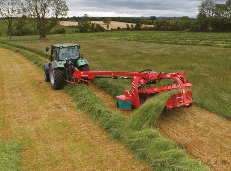 格蘭牧草設備，助力新疆草業發展