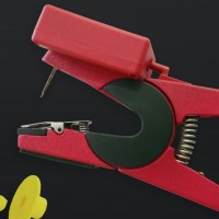 智能耳標鉗 智能戴標，AI不釋手