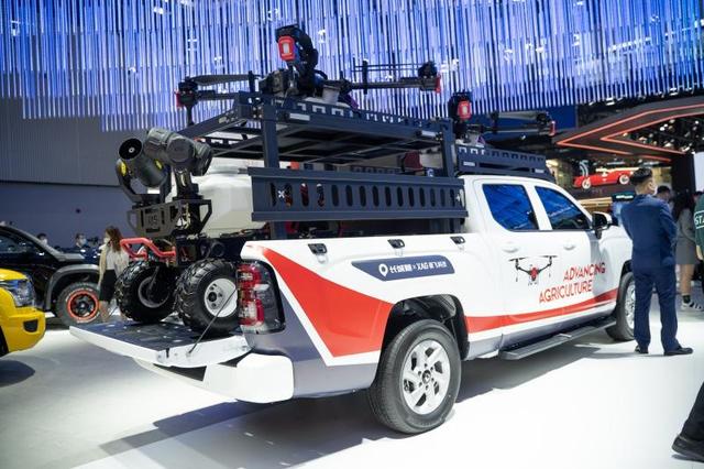 新農人版皮卡可裝載農業無人機。通訊員供圖