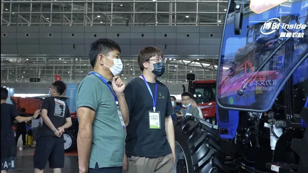 智能農機落地新疆，交卷！