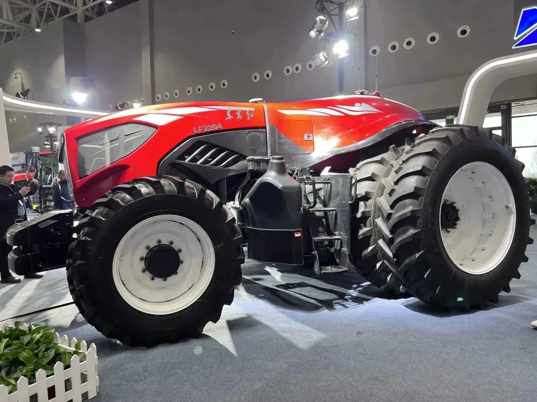 智造未來：中國一拖以智慧農業助力萬家糧足